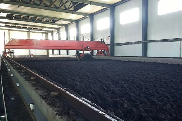 小型有机肥行走式翻堆机-翻抛宽度、将与功率参数整体外观 | 通用型结构 | 水利设备整体结构展示