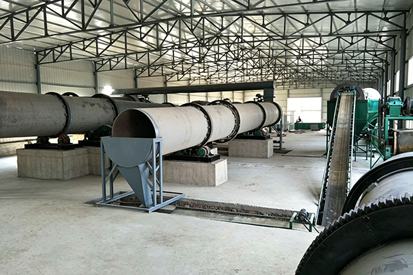 阿里小型颗粒有机肥设备安装与挤压造粒机模具间隙调整